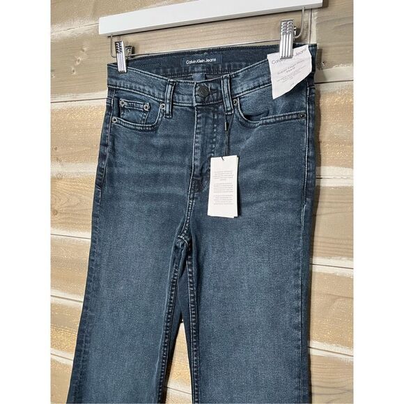 Calvin Klein CK Women's Super-High Rise Flare Slit Hem Blue Jeans Size 24 - Picture 3 of 9